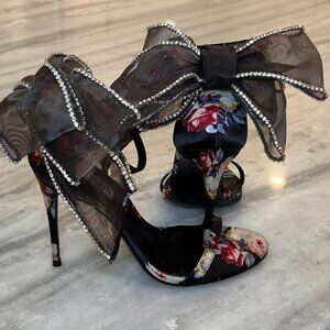 Steve Madden Skinny Heel – Rhinestone Bow Back Detail